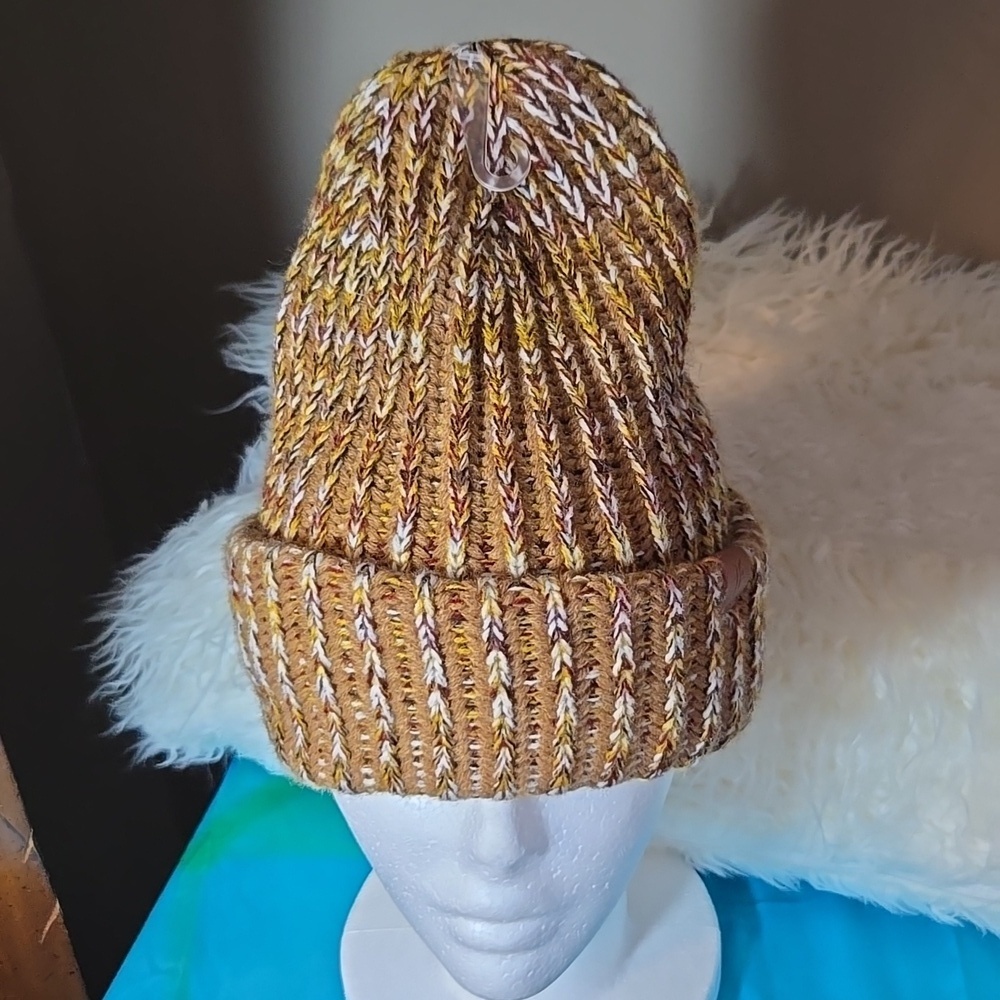 NWT FRYE Marled Cuff Beanie Camel Multi